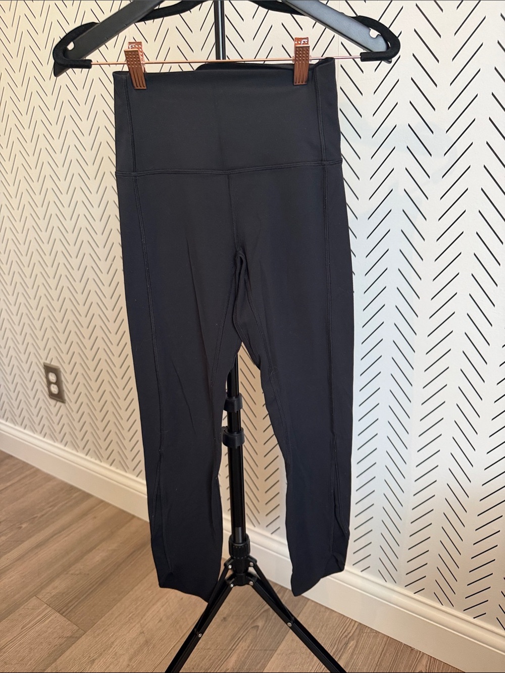 lululemon athletica Black High-Rise Performance Leggings scalloped ankle